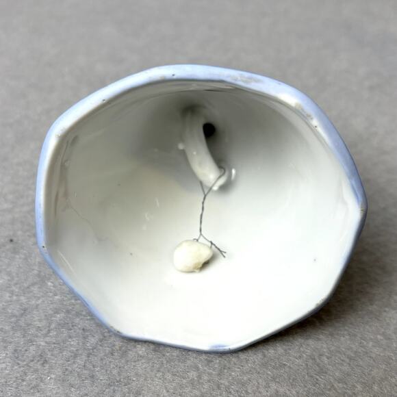 Blue Porcelain Ceramic Vintage Blue and White Decorative Winter Farm Scene Bell - Picture 4 of 5